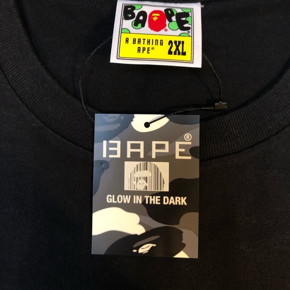 Bape space camo long sleeve shark. - Picture 2 of 6